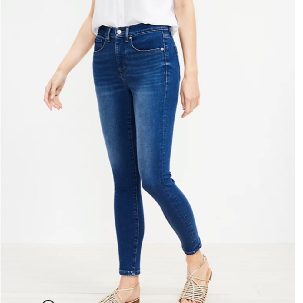 LOFT Curvy Skinny Crop Women Mid Indigo Wash Jeans | 26/2